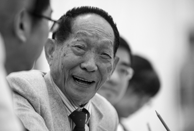 “杂交水稻之父”袁隆平逝世，一生为粮食事业奋斗，终生提倡节俭节约